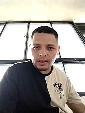 EnzoDesire online show from 23, 6, 2026