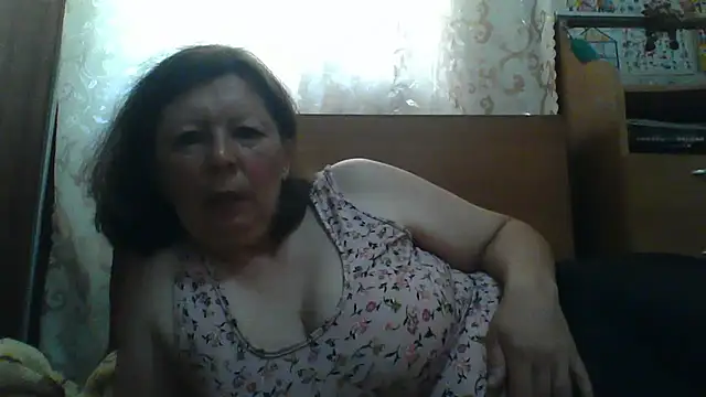 Snapshot of Schastlivaya43 chatting on 9, 6, 2026 Schastlivaya43 online show from 9, 6, 2026
