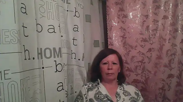 Snapshot of Schastlivaya43 chatting on 18, 6, 2026 Schastlivaya43 online show from 18, 6, 2026
