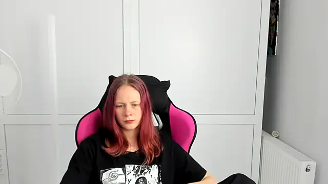 Snapshot of Skylar_spring chatting on 7, 7, 2026 Skylar spring online show from 7, 7, 2026