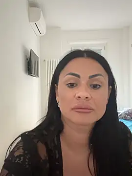 Snapshot of BellaDolce_ chatting on 17, 7, 2026 BellaDolce online show from 17, 7, 2026