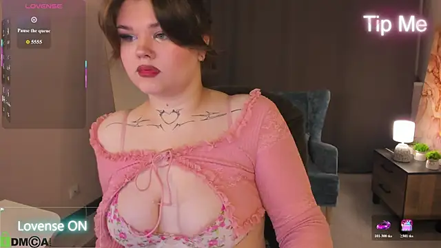 Snapshot of meow_weow chatting on 20, 7, 2026 meow weow online show from 20, 7, 2026