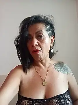awezomepenelope online show from 26, 6, 2026