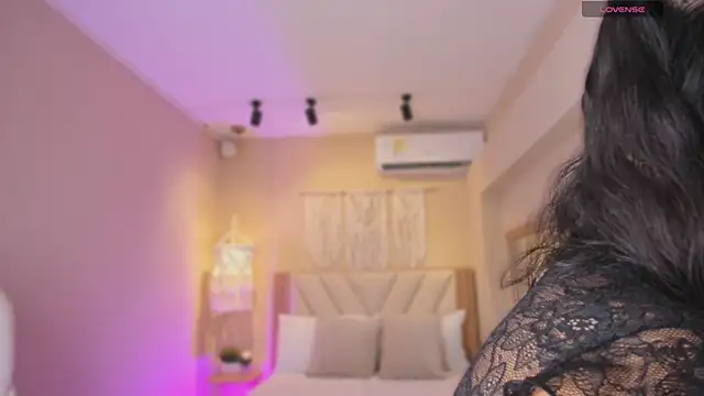 KataleyaSwet online show from 12, 7, 2026
