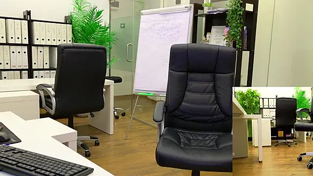 BabesGoWild online show from 2, 10, 2025