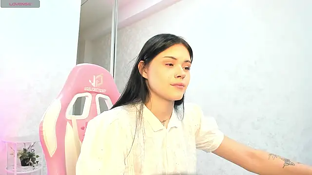 Baby Sunsh1ne  online show from 2, 7, 2026