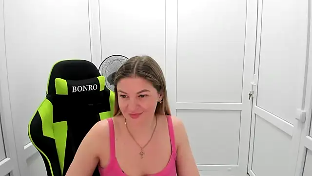 MiaSummerr  online show from 20, 6, 2026