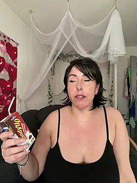 juliee1979 online show from 26, 6, 2026
