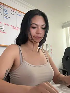 vanellopeFoxx online show from 10, 7, 2026