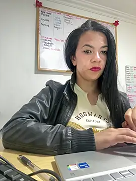 vanellopeFoxx online show from 5, 8, 2026