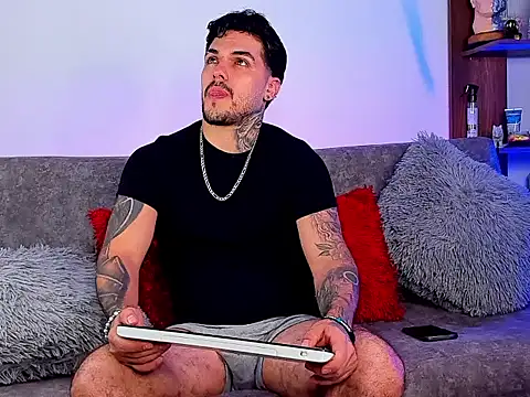 Austin Rayne online show from 1, 8, 2026
