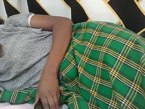 Snapshot of lilmomaa chatting on 19, 7, 2026 lilmomaa online show from 19, 7, 2026
