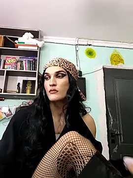 Snapshot of SpacerBunny chatting on 5, 7, 2026 SpacerBunny online show from 5, 7, 2026