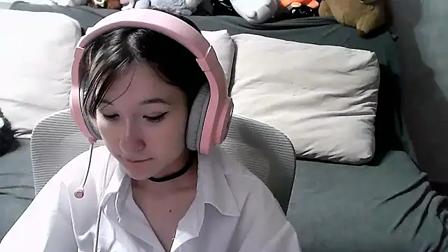 Snapshot of Lilfain_baby chatting on 23, 7, 2026 Lilfain baby online show from 23, 7, 2026