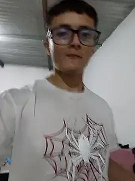 Davitfitnosuke online show from 13, 6, 2026