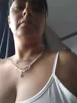 Snapshot of Juanita6908 chatting on 8, 8, 2026 Juanita6908 online show from 8, 8, 2026