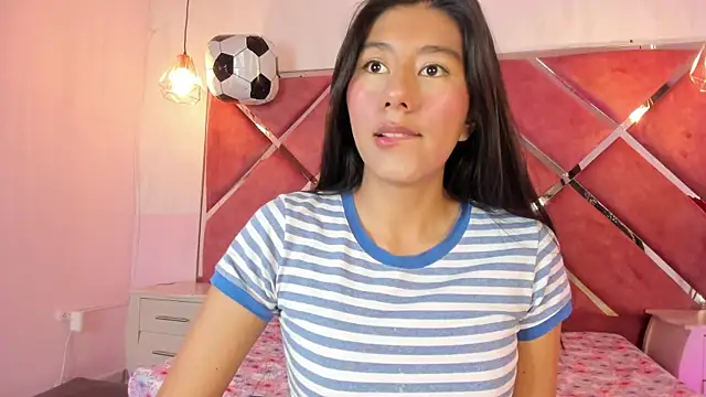 Carla Alvez online show from 25, 6, 2026