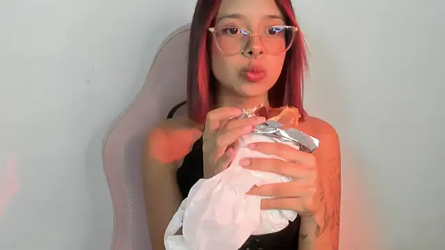 Melaniie fox  online show from 1, 8, 2026