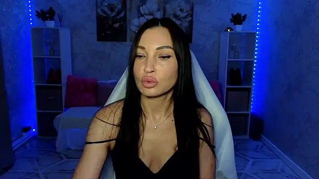 NikoleMills online show from 3, 7, 2026
