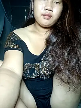 Emelyzz online show from 12, 7, 2026