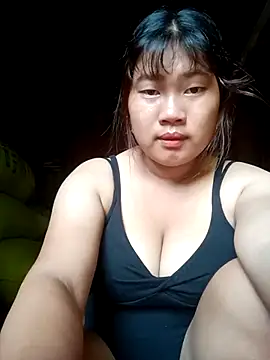 Emelyzz online show from 14, 7, 2026