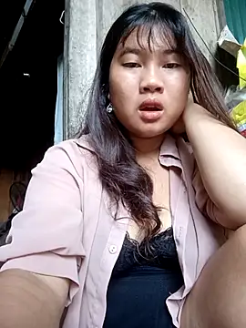 Emelyzz online show from 21, 7, 2026