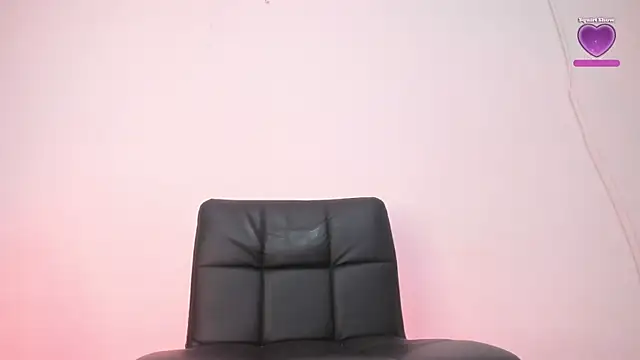 baby vicky   online show from 6, 8, 2026