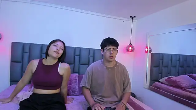 DominicaAndLorenzo online show from 4, 7, 2026