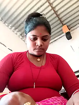 Snapshot of Cut_pihu56 chatting on 21, 6, 2026 Cut pihu56 online show from 21, 6, 2026