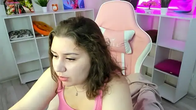 Velvet Kisss online show from 3, 7, 2026