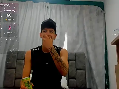Snapshot of LyanLazarBBC chatting on 9, 7, 2026 LyanLazarBBC online show from 9, 7, 2026