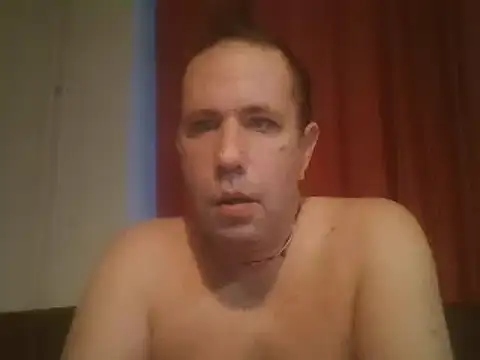 Snapshot of adameva2019 chatting on 18, 12, 2024 adameva2019 online show from 18, 12, 2024
