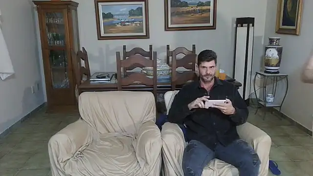 Snapshot of vellasquezz chatting on 2, 7, 2026 vellasquezz online show from 2, 7, 2026