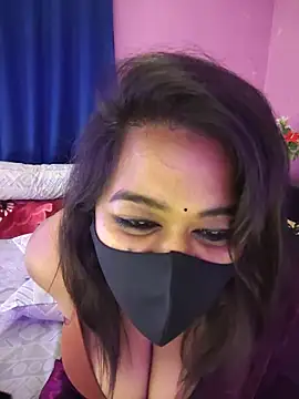 Snapshot of beauty_lisa- chatting on 12, 6, 2026 beauty lisa- online show from 12, 6, 2026