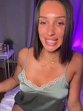 aliyahmoon online show from 28, 7, 2026