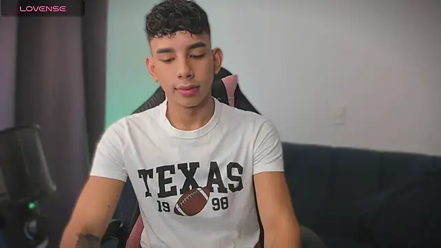 andy cute22 online show from 8, 8, 2026