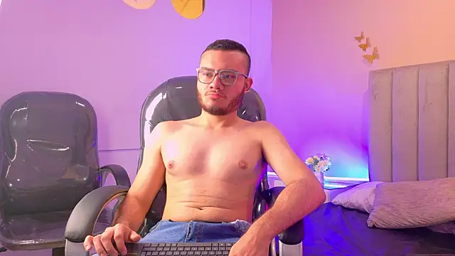 Matia Zelvya online show from 3, 8, 2026