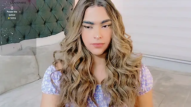 Scarlethvhonparker online show from 8, 10, 2025