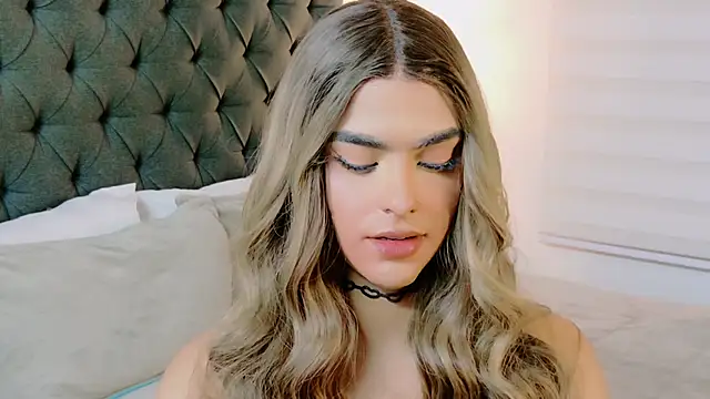 Scarlethvhonparker online show from 3, 3, 2026