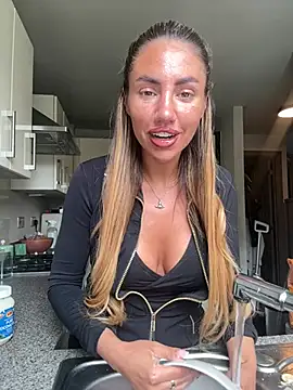 KaceySouthX online show from 15, 6, 2026