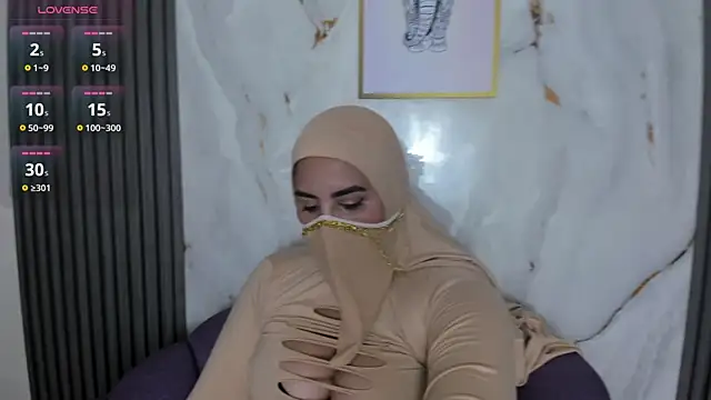 Snapshot of Nadia_Sammur chatting on 12, 6, 2026 Nadia Sammur online show from 12, 6, 2026