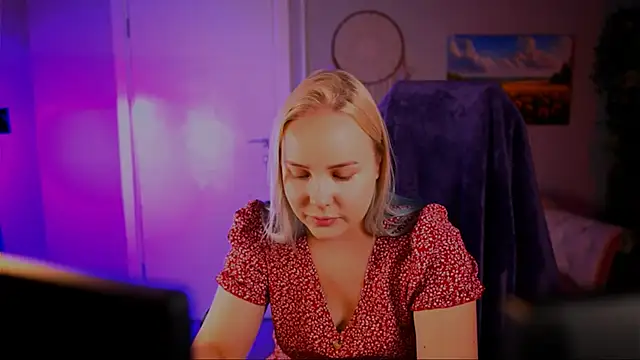 stellawatts online show from 25, 6, 2026