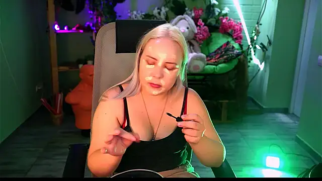 stellawatts online show from 30, 6, 2026