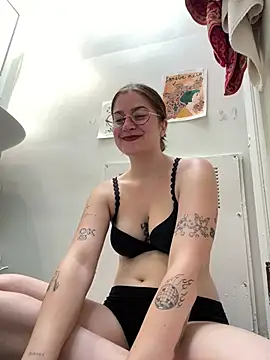 mclacy online show from 28, 7, 2026