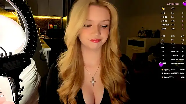 Snapshot of viyy chatting on 9, 7, 2026 viyy online show from 9, 7, 2026