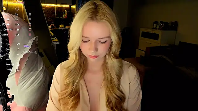 Snapshot of viyy chatting on 30, 7, 2026 viyy online show from 30, 7, 2026