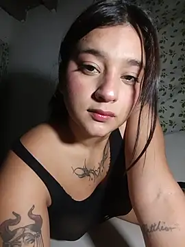 Snapshot of Mia_everlyn chatting on 23, 6, 2026 Mia everlyn online show from 23, 6, 2026