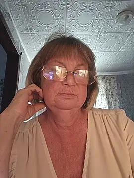 MilashkaCutie50 online show from 19, 6, 2026