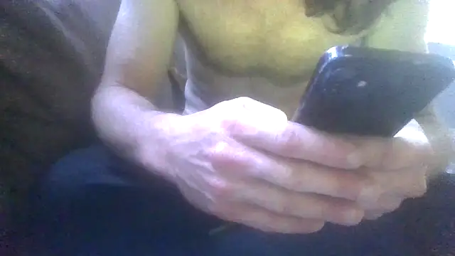 Snapshot of edgmstr chatting on 15, 6, 2026 edgmstr online show from 15, 6, 2026