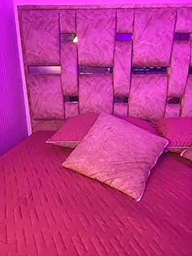 sophia pink17 online show from 28, 6, 2026